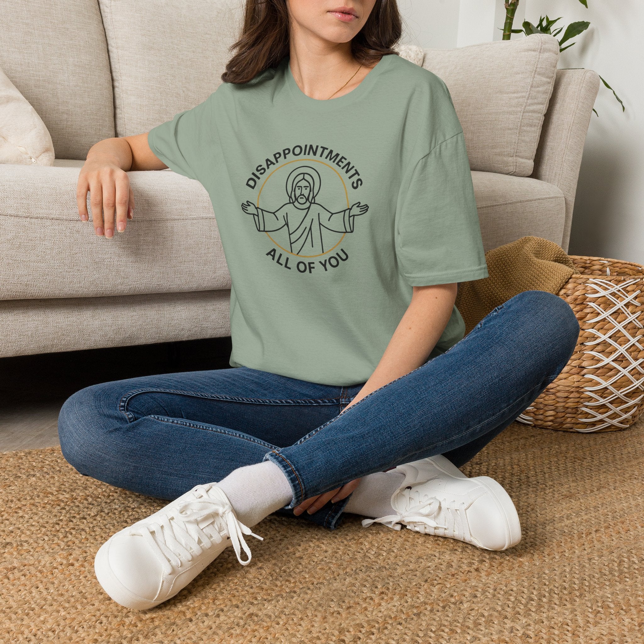 Jesus with outstretched arms T-Shirt
